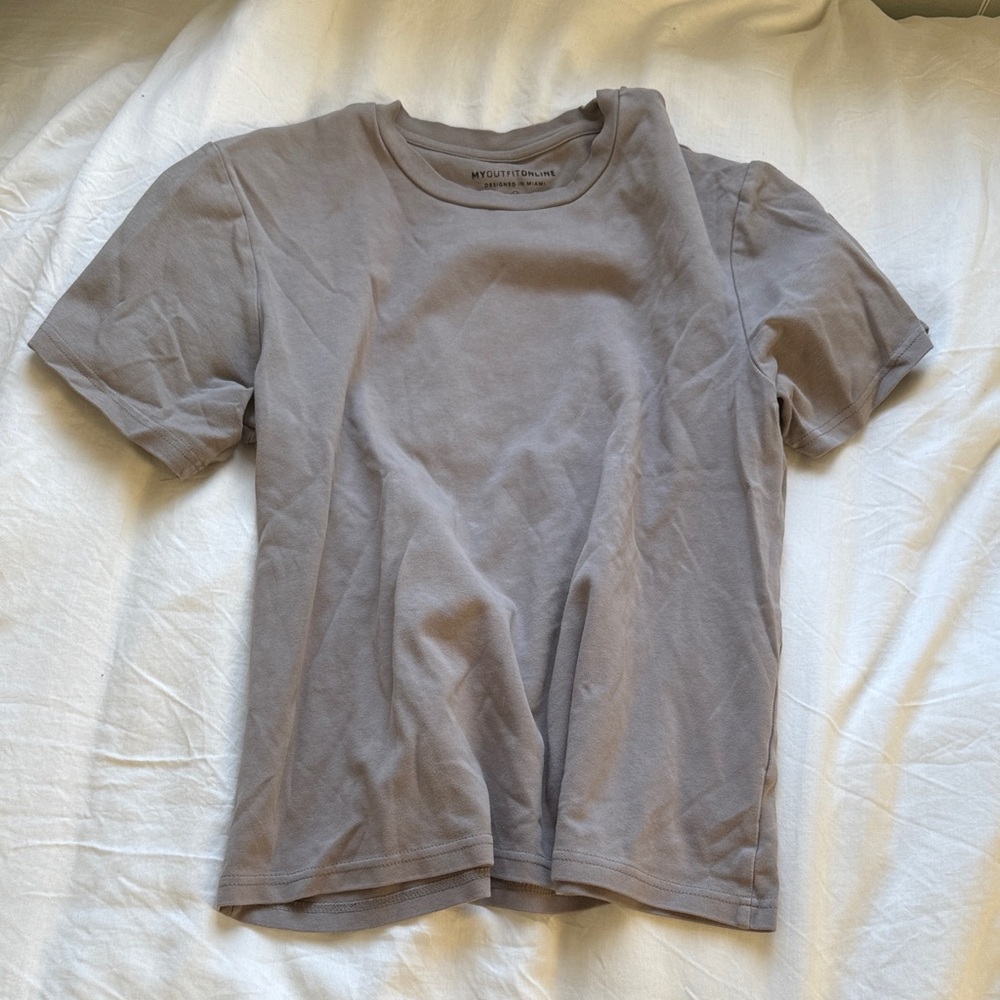 Grey Myoutfitonline t-shirt
